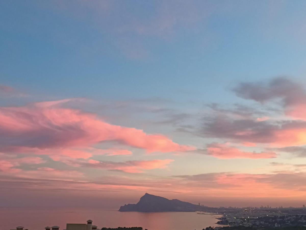 Wonderful Seaviews Only Adults Leilighet Altea Eksteriør bilde